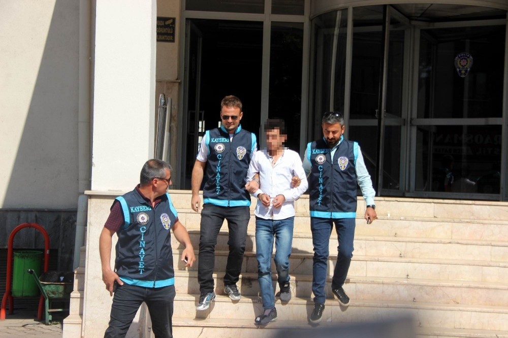 Arkadaşını öldürüp yaktı, 