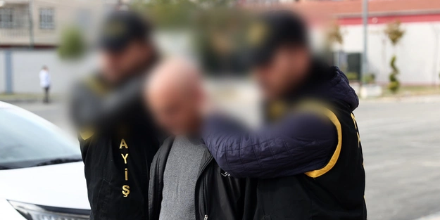 Arkadaşını silahla yaraladı, çorbacıda yakalandı