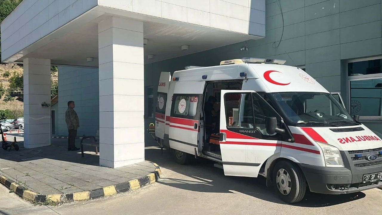 Arkadaşlarıyla gezmeye giden emekli savcı boğularak öldü