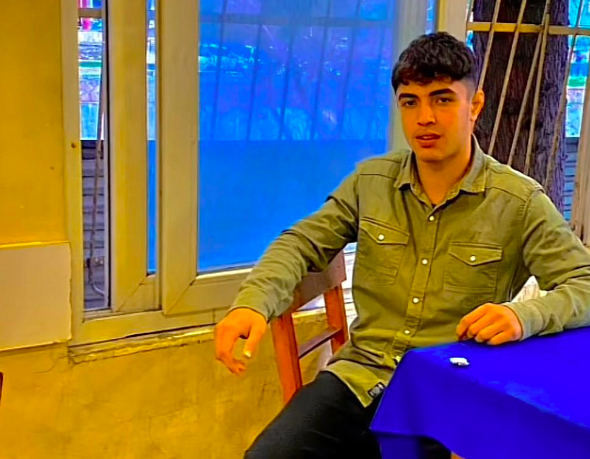 Arkadaşlarıyla otururken tabancayla vurulan çocuk hayatını kaybetti