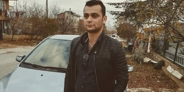 Arkadaşlarıyla yaşadığı evde öldü