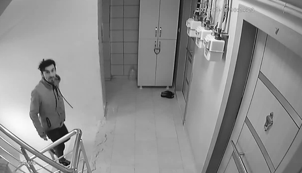 Arnavutköy’de ayakkabı hırsızlığı kamerada 