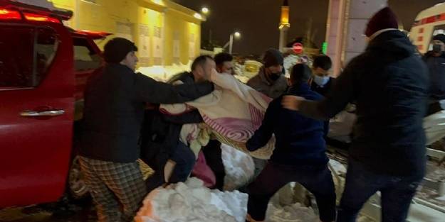 Arnavutköy'de karda mahsur kalan diyaliz hastası hayatını kaybetti