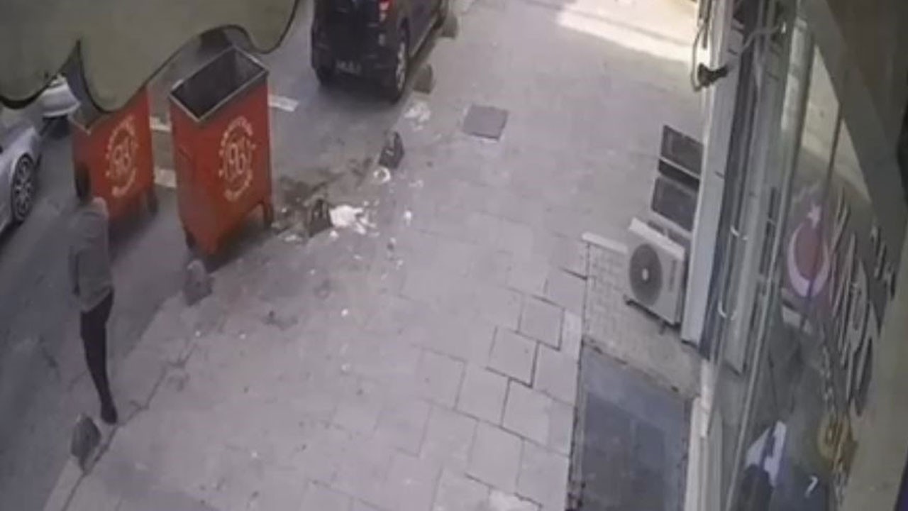 Arnavutköy’de şiddetli rüzgar vatandaşlara zor anlar yaşattı