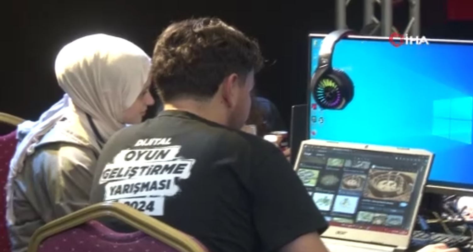 Arnavutköy’de uzay ve gökyüzü temalı oyun tasarım yarışması başladı