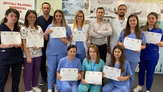 Arnavutluk Hükümeti istedi! Türk hekimler, 4 ay boyunca Arnavutluk'ta nöroloji eğitimi verdi
