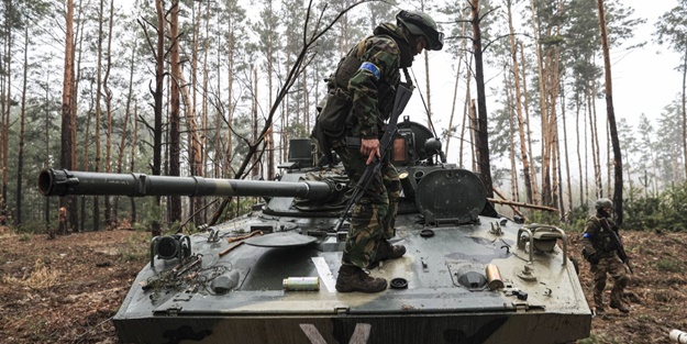 Arnavutluk'tan Putin'i kızdıracak Ukrayna hamlesi