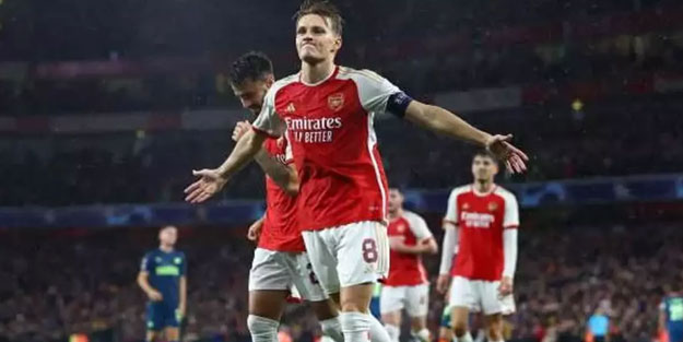 Arsenal 6 yıllık özlemi bitirdi