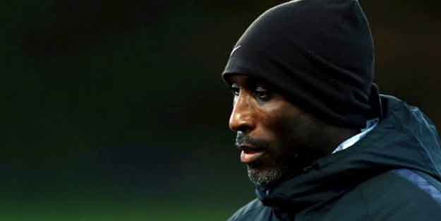 Arsenal efsanesinden şaşırtan karar!