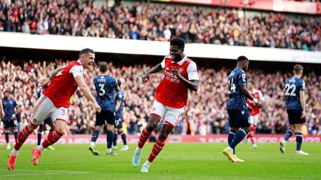 Arsenal'dan 5 gollü galibiyet