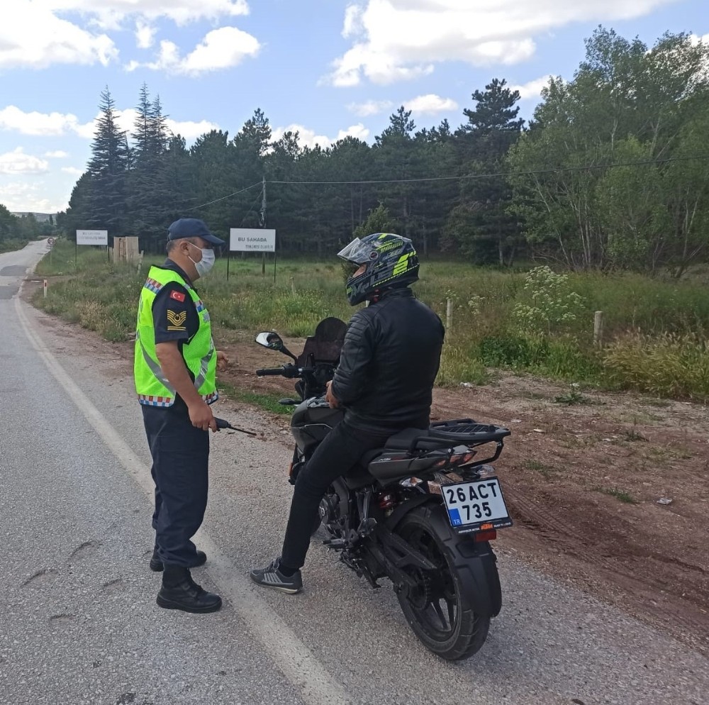 Artan motosiklet kullanımına jandarma denetimi 