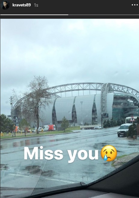 Artem Kravets futbolu özledi 