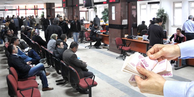 Artık banka şubelerine gitmek yok! Milyonları ilgilendiren tarih