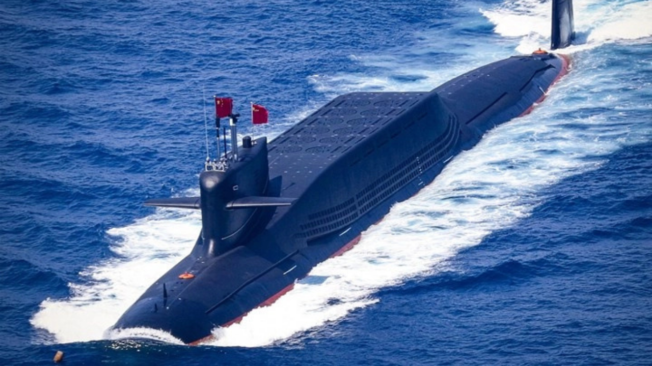 Artık denizaltılar uçak avlayabilecek!