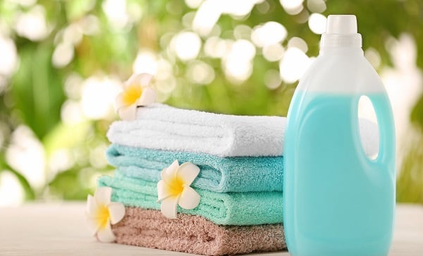 Artık yumuşatıcıyı evde hazırlayacaksınız! Bu tarif hayatınızı değiştirecek