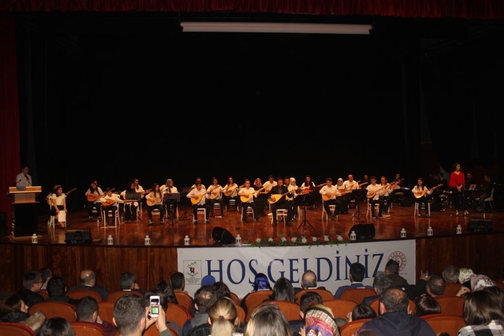 Artvin, Anadolu’nun Sesi Türkü Gecesi Coştu 