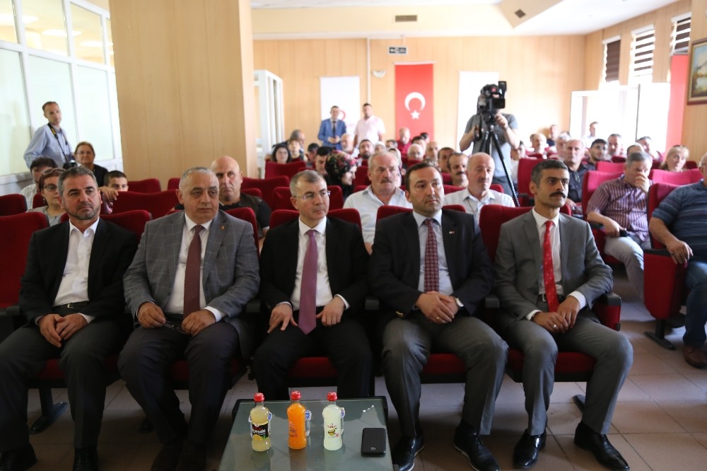 Artvin Kızılay’ından kan bağışçılarına madalya 