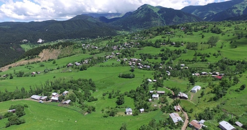 Artvin’de bir köy daha karantinaya alındı 