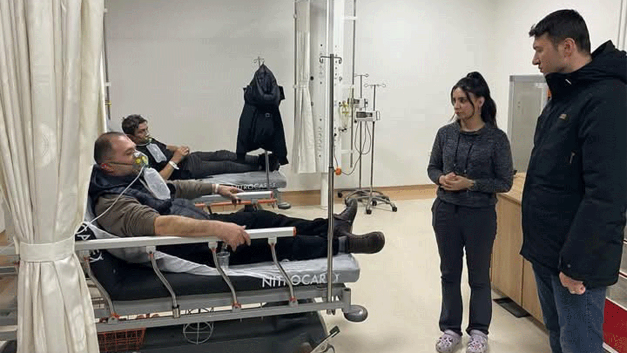 Artvin’de tünel içinde korkutan yangın! Gürcistan plakalı tır alev aldı