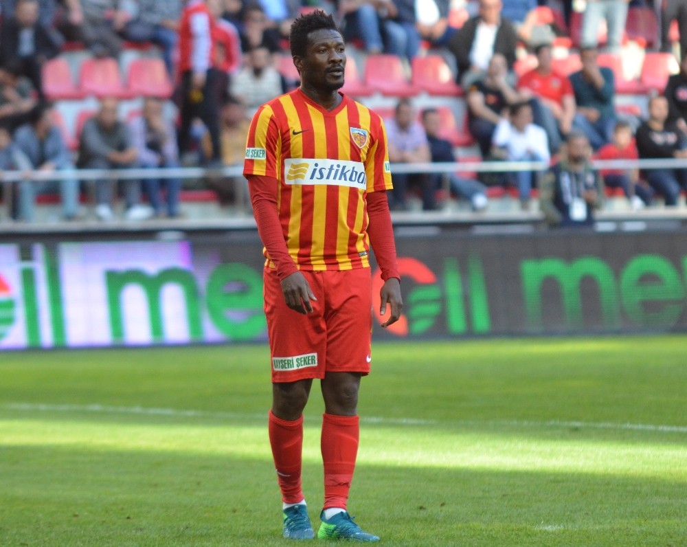 Asamoah Gyan: “Sabır anahtardır” 