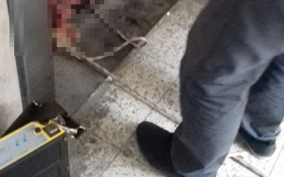 Asansörde mahsur kalan çocuk çıkmak isterken hayatını kaybetti