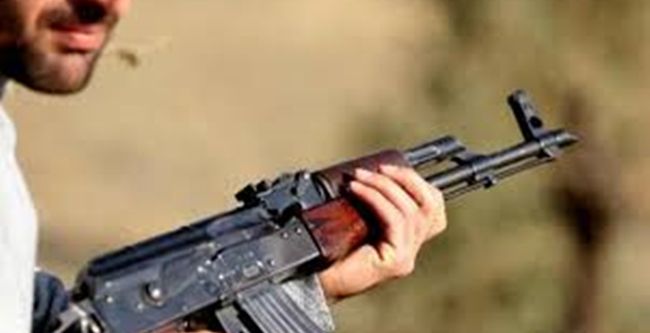 1 terörist teslim oldu