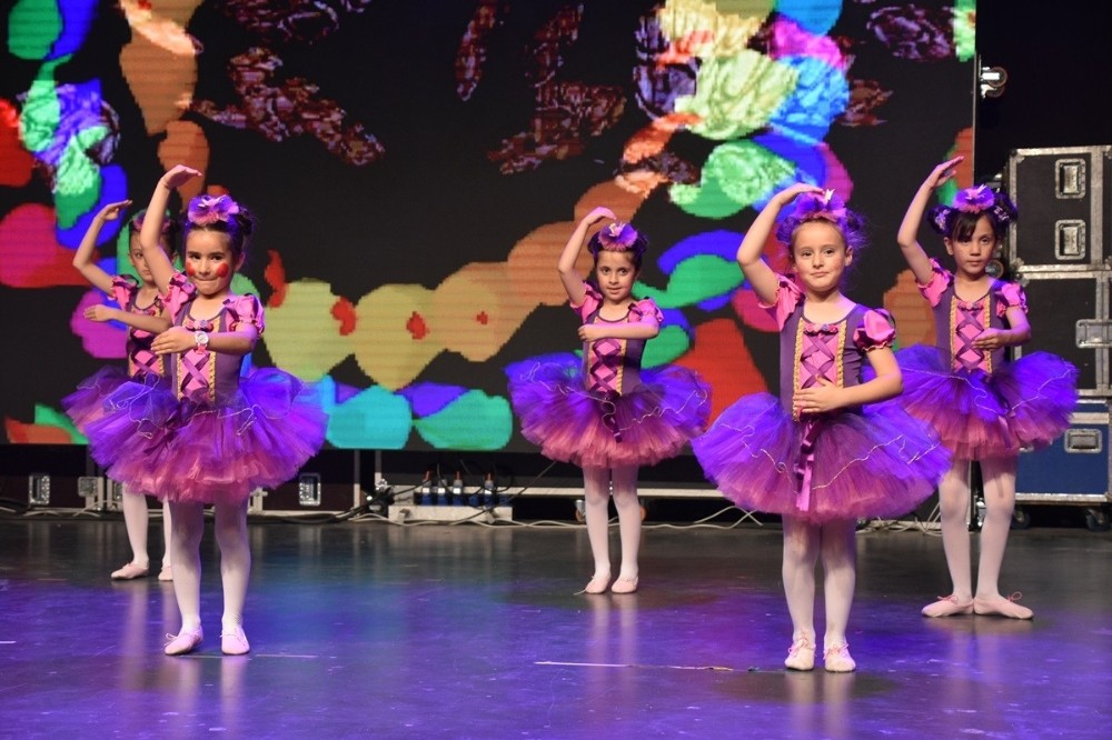 ASEV’de öğrenci sayısı 10 bini aştı 