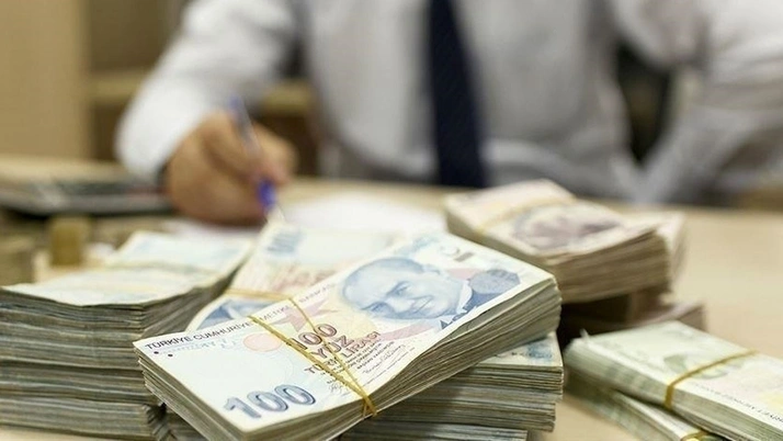 Asgari ücret 2023'te bu kadar olacak! O isim, net rakamı açıkladı