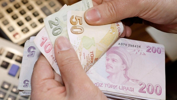 Asgari ücret en az 9 bin 900 TL olacak! O iddia gündeme bomba gibi düştü