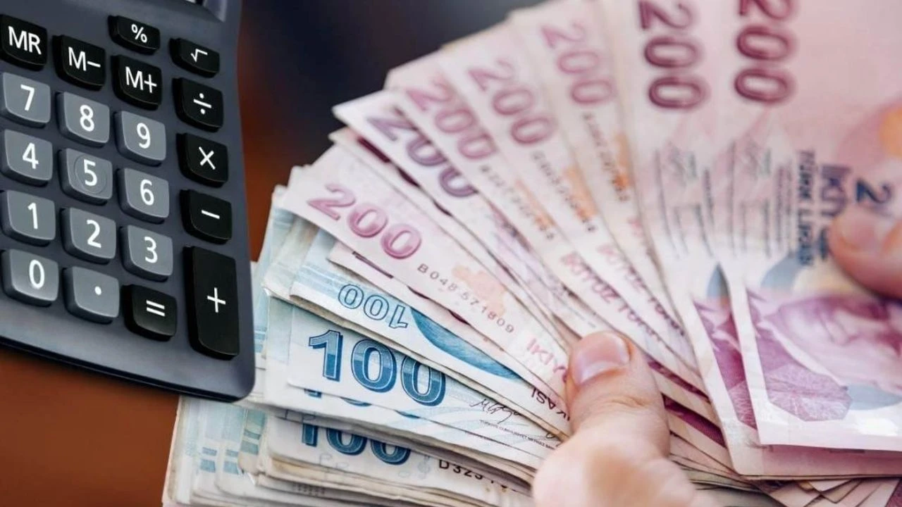 Asgari Ücret ne kadar olacak? İşte kritik tarih ve zam oranları!