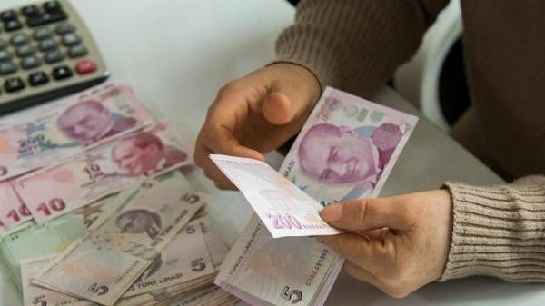 Asgari ücret zammı 2022 yüzde kaç?