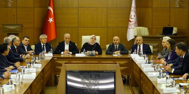 Asgari ücret zammı en az ne kadar olacak? son dakika asgari ücret kaç lira?