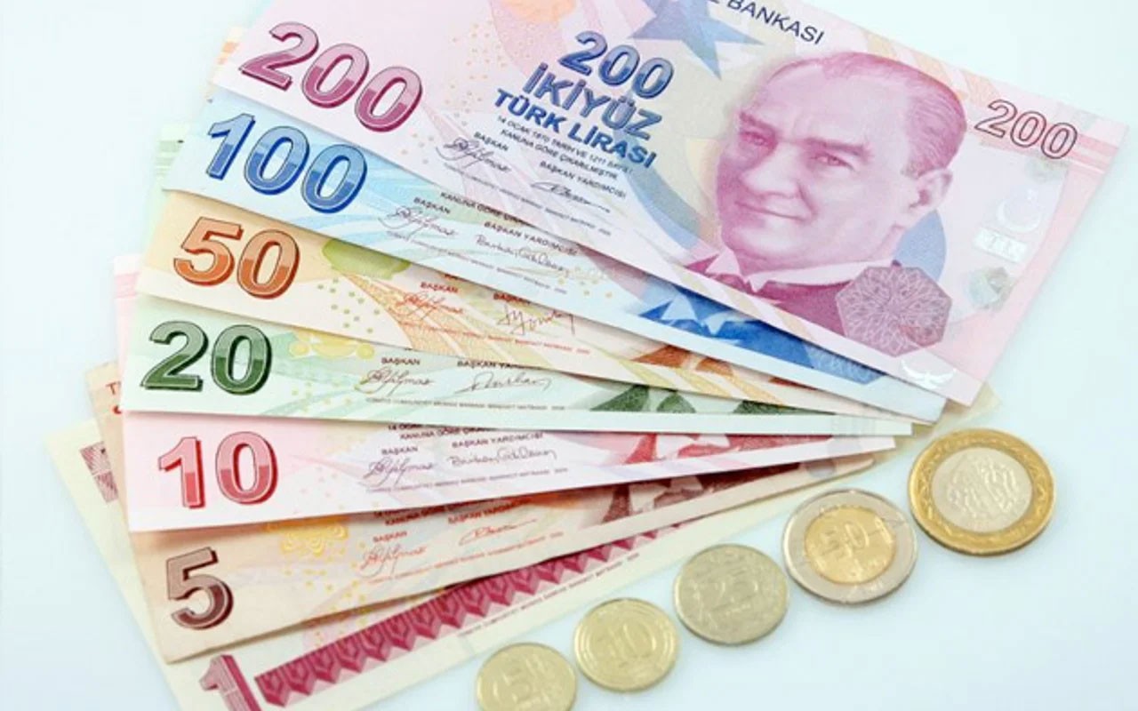 Asgari ücrete yüzde kaç zam gelirse asgari ücret AGİ ne kadar olur?