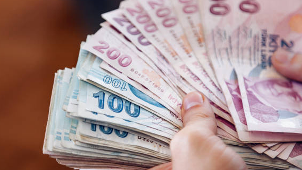 Asgari Ücrette kritik gün: Halk yüzde 50 zam istiyor