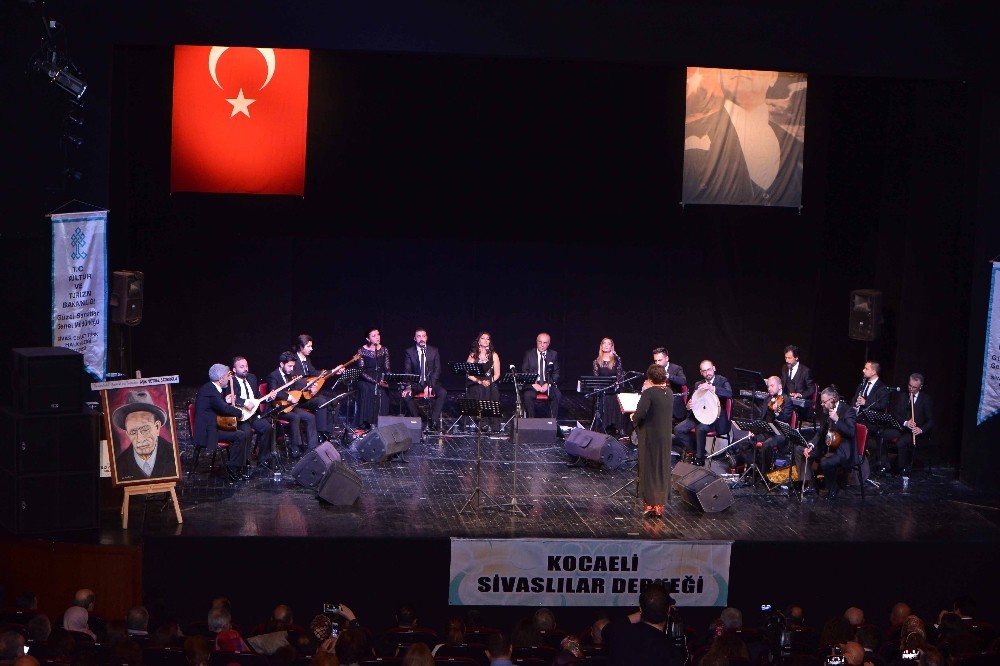 Aşık Veysel, ölümsüz eserleriyle anıldı 