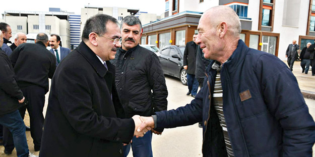 “Asıl hedefimiz hizmet”
