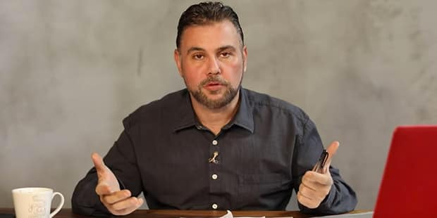 Asıl sen utan be adam! Sözcü gazetesi yazarından büyük edepsizlik