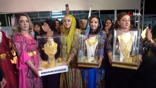 Aşiret düğününde geline 3 kilo altın, damada 3 milyon TL takıldı