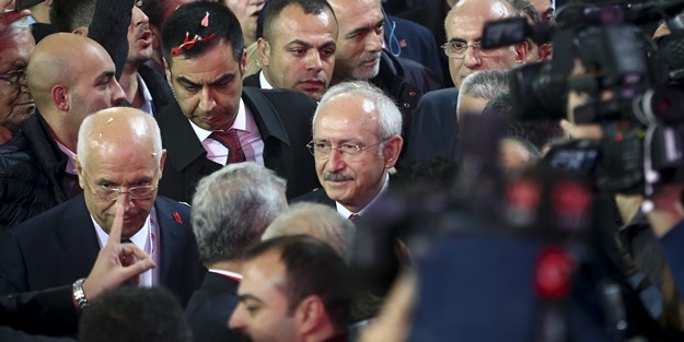 Aşırı Kemalist yazar CHP kurultayını yorumladı: Kaybedenler Kulübü