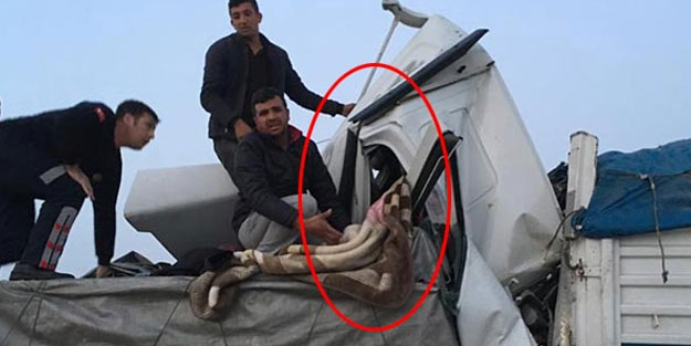 Aşırı sis Adana'da can aldı! TIR şoförü hayatını kaybetti