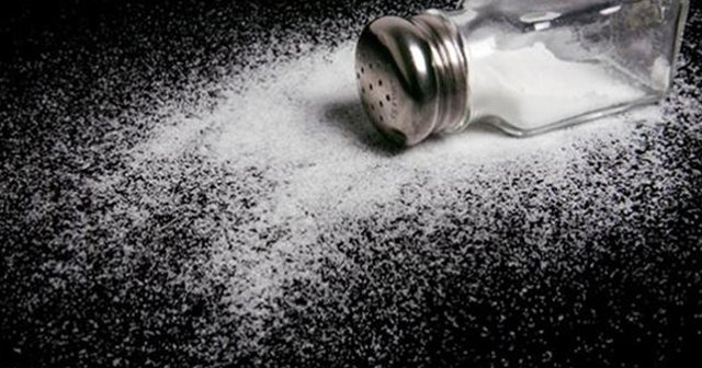 Aşırı tuz tüketimi hastalığı çağırıyor