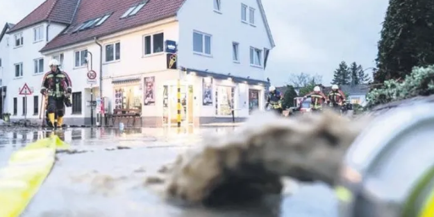 Aşırı yağmur sel getirdi