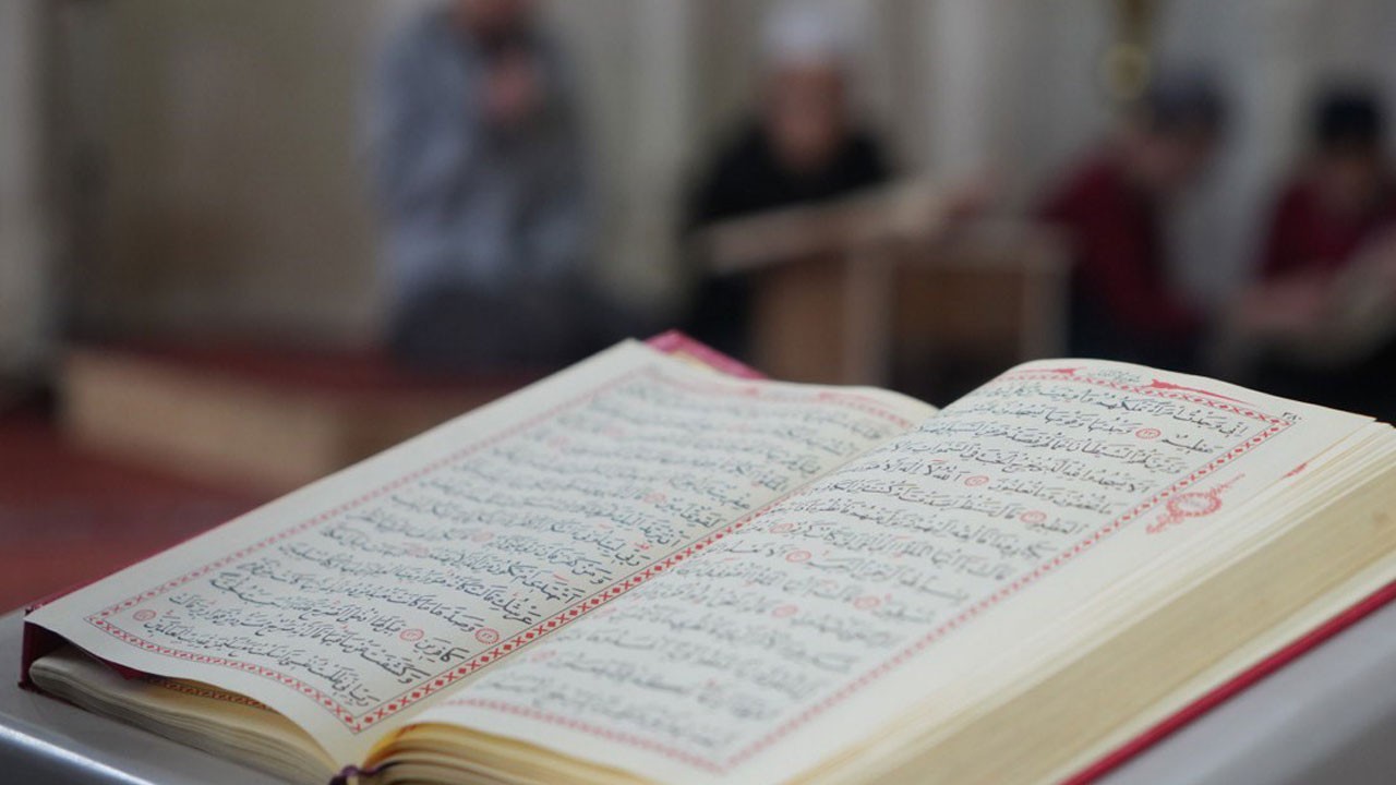 Asırlık mukabele geleneği genç hafızlara emanet!