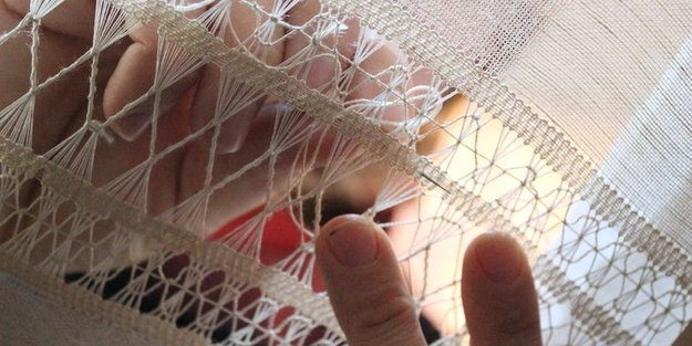 Asırlık nakış işi gelir kaynağı oldu