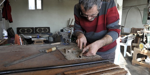 Asırlık 'silahlı baston' onarıldı