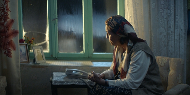 Asker annesini oğluyla konuşturmak için seferber oldular