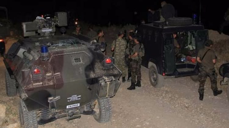 Asker konuşlandı! Diyarbakır'da hareketli saatler yaşanıyor