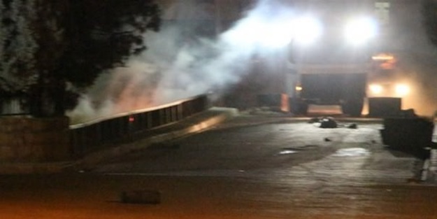 Van'da askeri konvoya bombalı saldırı