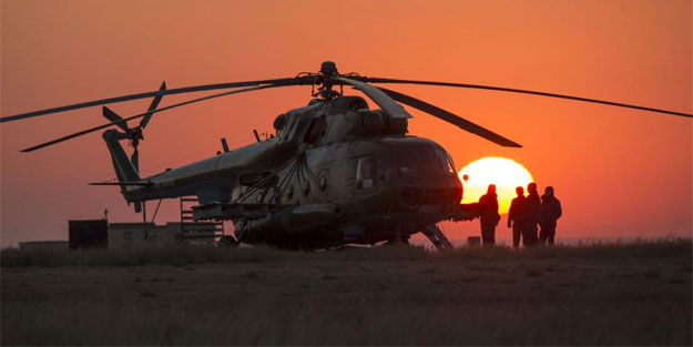 Askeri helikopter düştü: 17 ölü