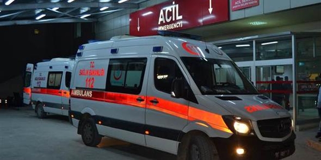 Askeri kışlada yangın! 8 asker zehirlendi